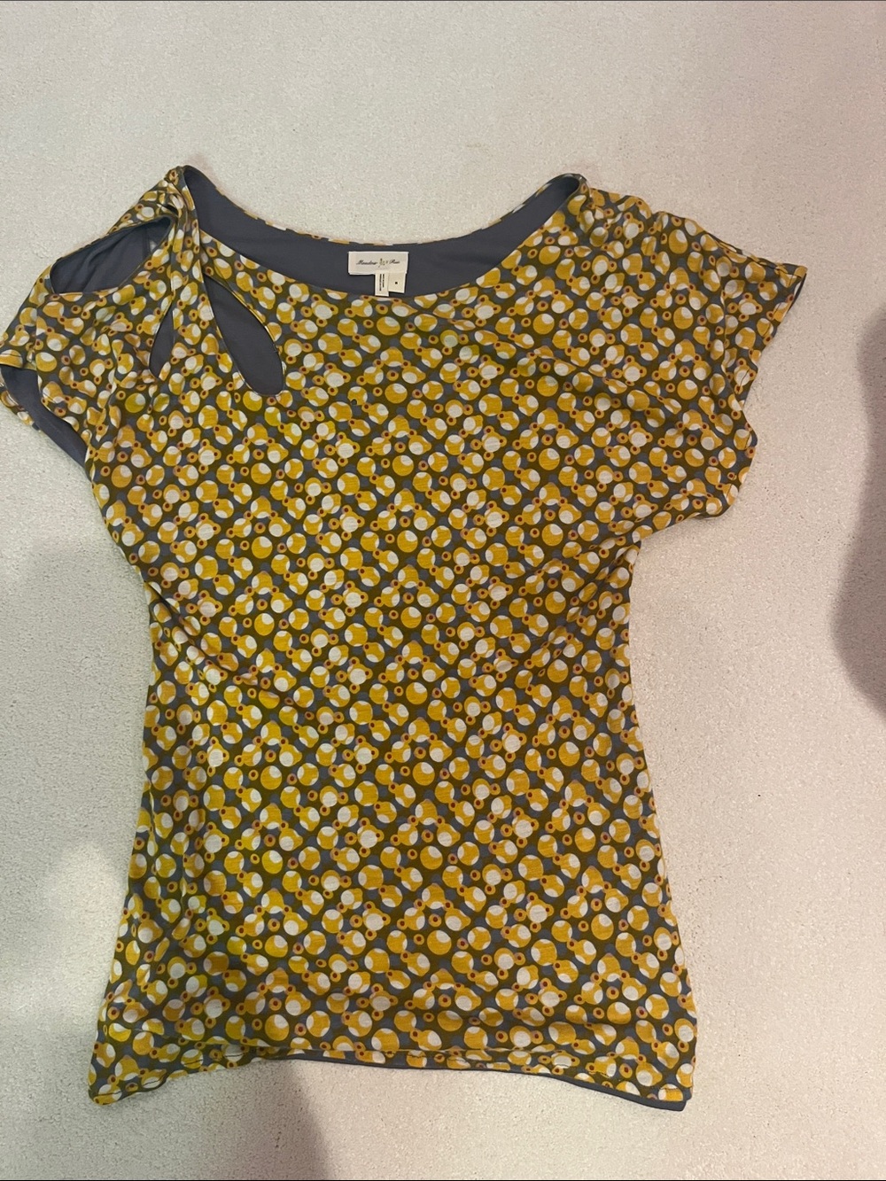 Meadow Rue Yellow and gray Printed Cap Sleeve Top